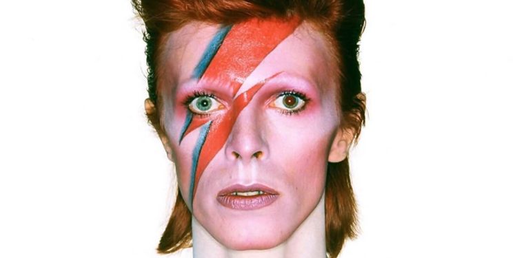David-Bowie-ballena