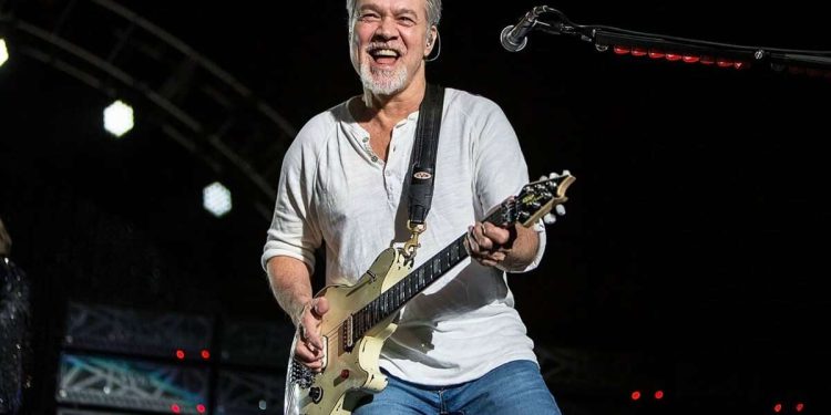 Eddie-Van-Halen-ballena