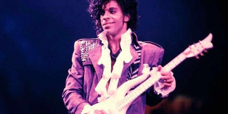 album-subasta-prince-ballena