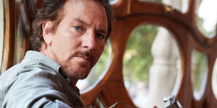 eddi-vedder-Brother-the-cloud-ballena