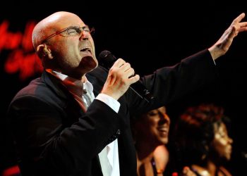 phil-collins-ballena