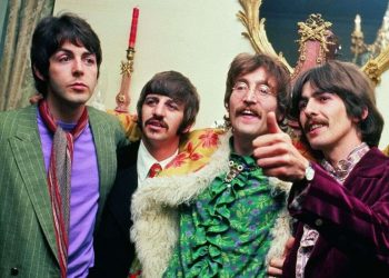 the-beatles-ballena