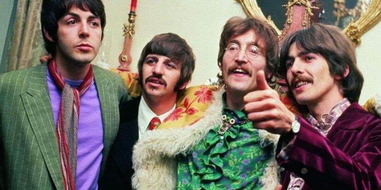 the-beatles-ballena