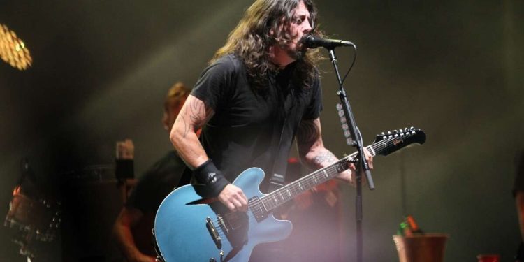 foo-fighters2-rb