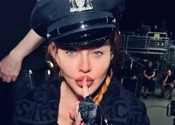 Madonna, ingresada en la UCI por una infección, suspende su gira mundial