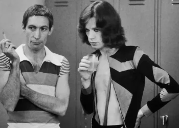 Cómo fue que Charlie Watts se convirtió en un Rolling Stone: de la pelea con Mick Jagger a su bajo perfil